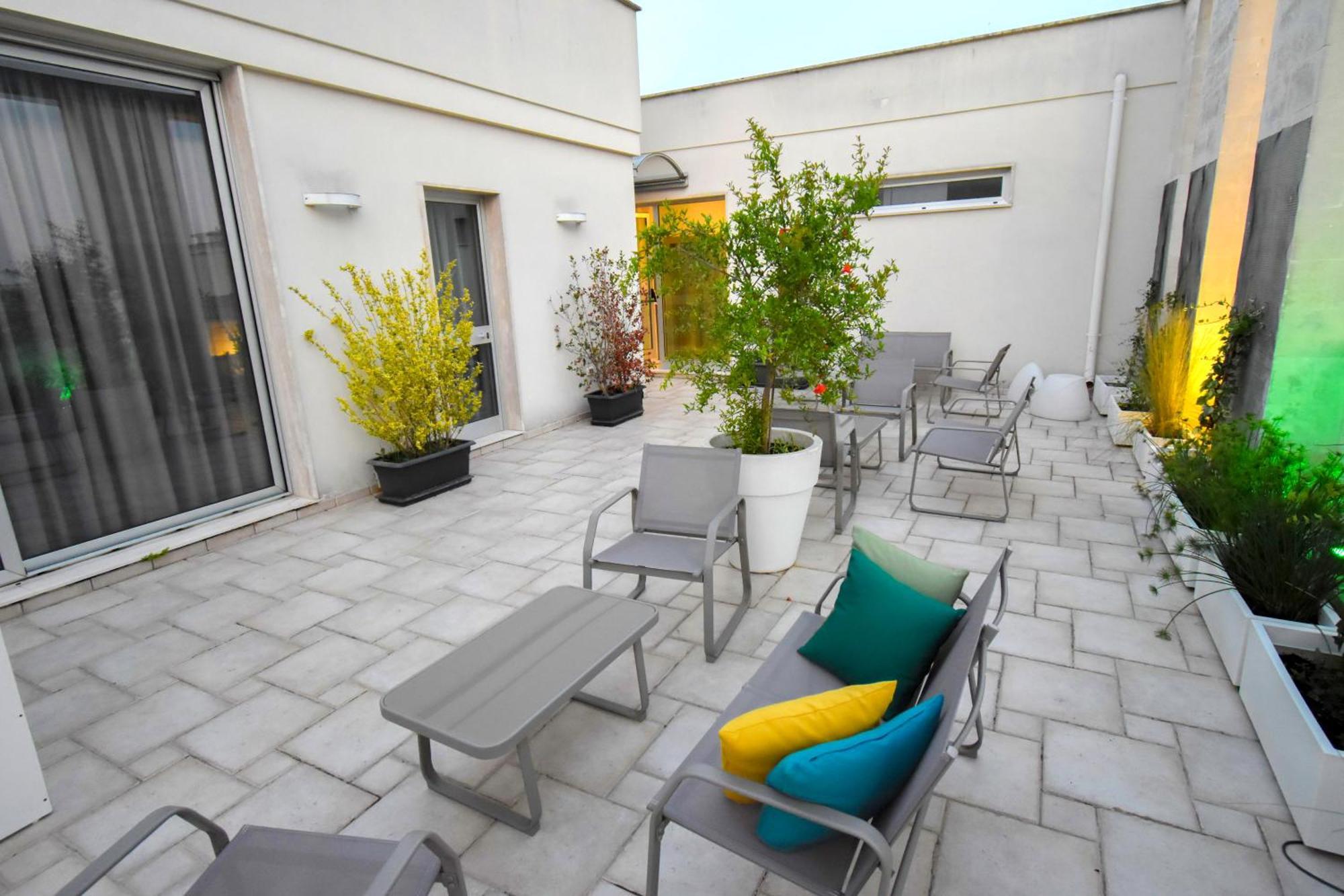 Eos Hotel 3*