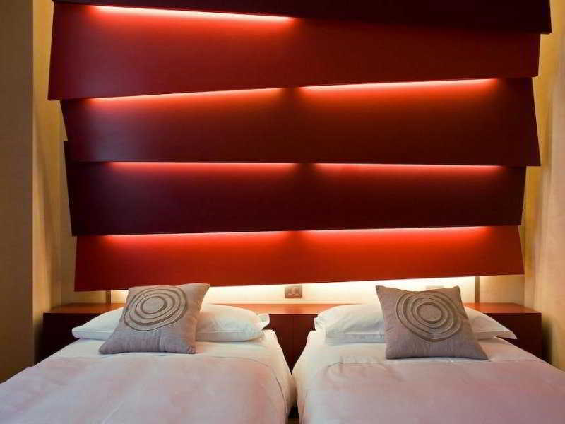 Hotel Eos 3*